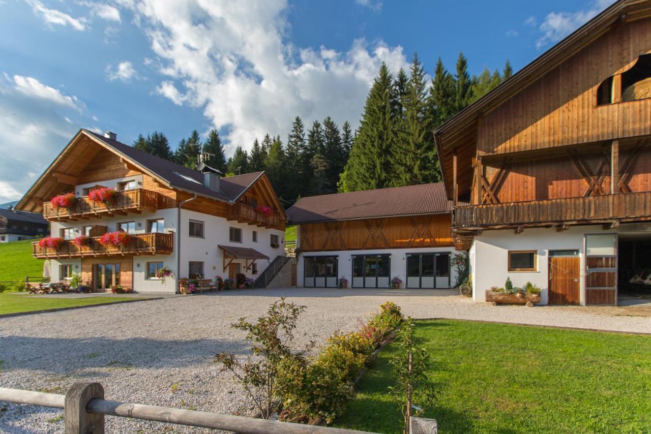Stoffnerhof Apartment Tesido Luaran gambar